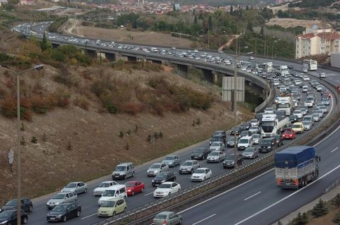 Dikkat! Tatilciler trafiği felç etti 9