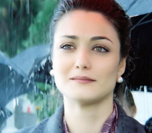 Bu ünlülerin gözleri bir harika 7