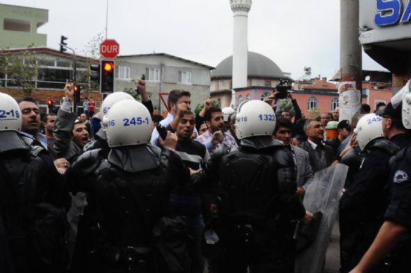 BDP yürüyüşünde olay çıktı 22