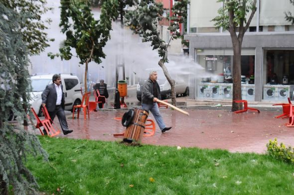 BDP yürüyüşünde olay çıktı 23