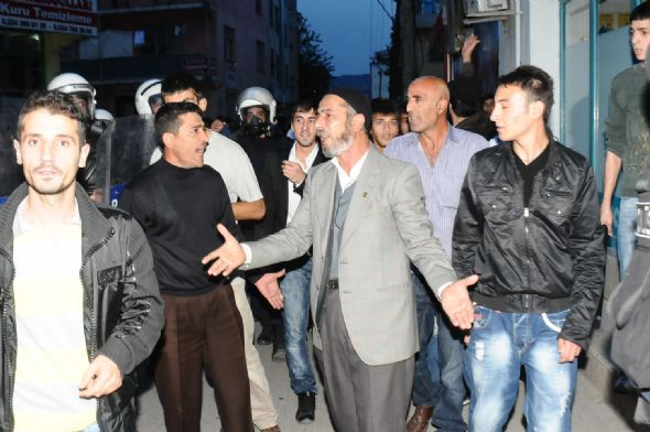 BDP yürüyüşünde olay çıktı 32