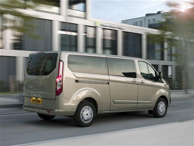 Ford Transit ve Tourneo Custom satışa sunuldu 11