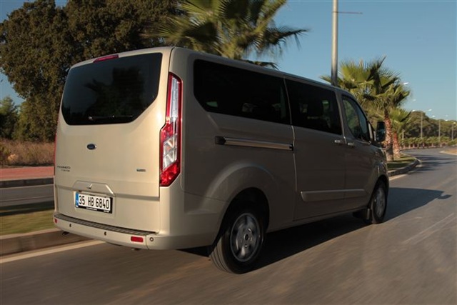 Ford Transit ve Tourneo Custom satışa sunuldu 2