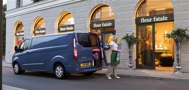 Ford Transit ve Tourneo Custom satışa sunuldu 25