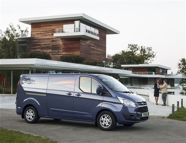 Ford Transit ve Tourneo Custom satışa sunuldu 32