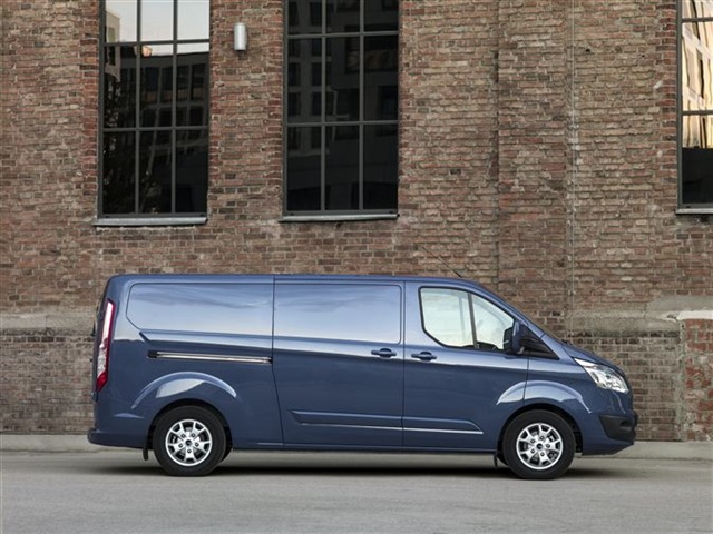 Ford Transit ve Tourneo Custom satışa sunuldu 34