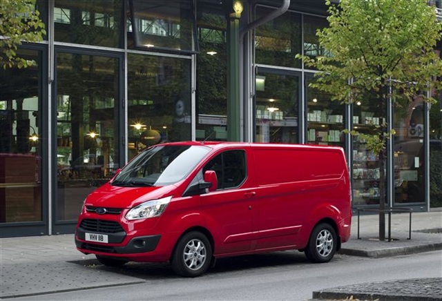 Ford Transit ve Tourneo Custom satışa sunuldu 37