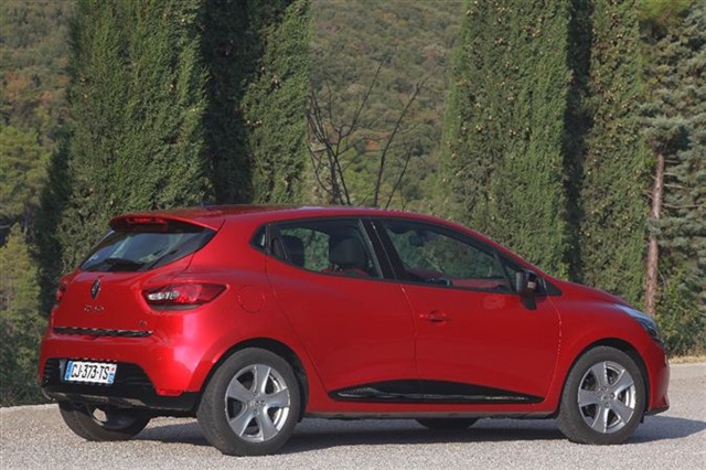 İlk sürüş : Renault Clio 4 24
