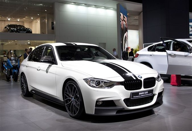 2013 BMW 3 Series M Performance: Paris 2012 1