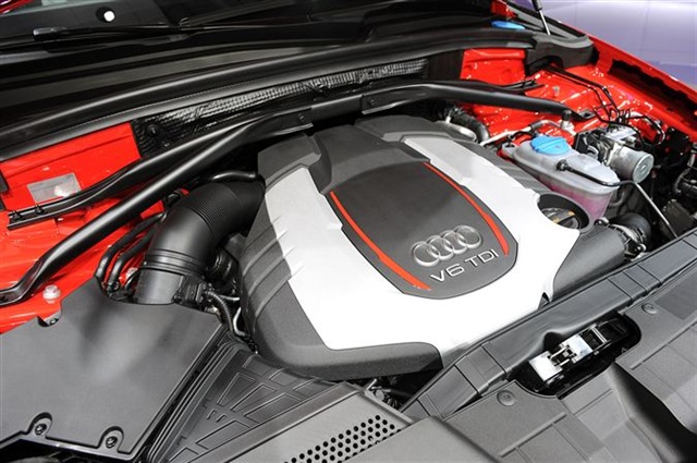 2013 Audi SQ5: Paris 2012 13