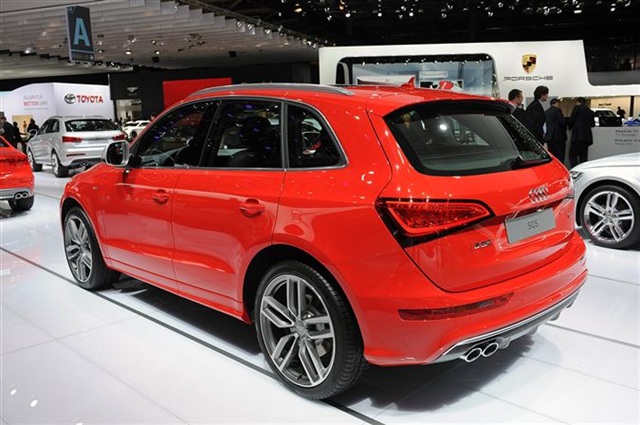 2013 Audi SQ5: Paris 2012 2