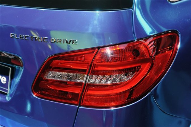 Mercedes-Benz B-Class Electric Drive Concept: Paris 2012 12