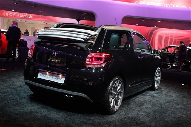 2013 Citroen DS3 Cabrio: Paris 2012 5