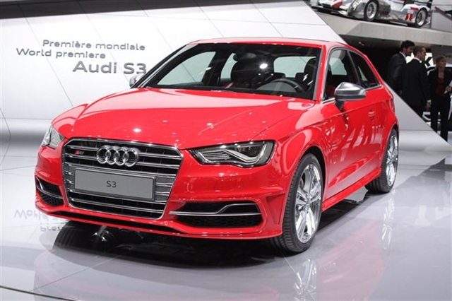 2013 Audi S3: Paris 2012 7