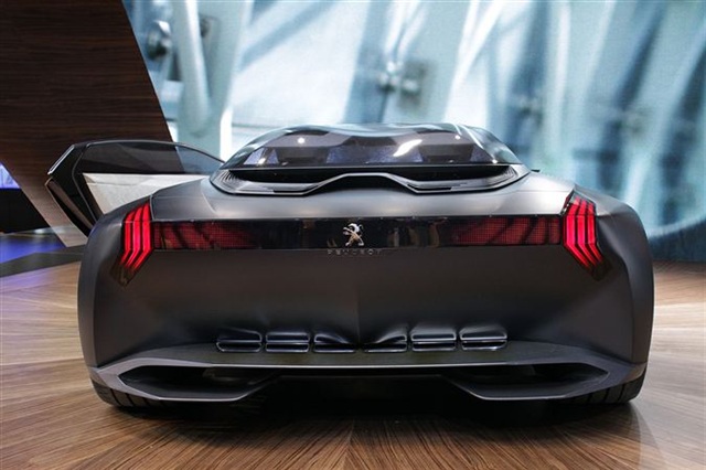 Peugeot Onyx Concept: Paris 2012 16