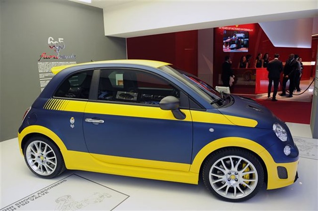 2013 Fiat 500 Abarth Fuori Serie: Paris 2012 2