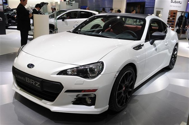 Subaru BRZ XT Line Concept: Paris 2012 3