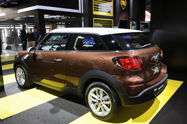2013 Mini Paceman: Paris 2012 2