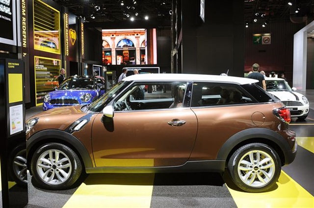 2013 Mini Paceman: Paris 2012 5