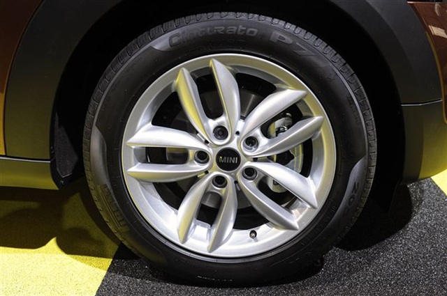 2013 Mini Paceman: Paris 2012 9