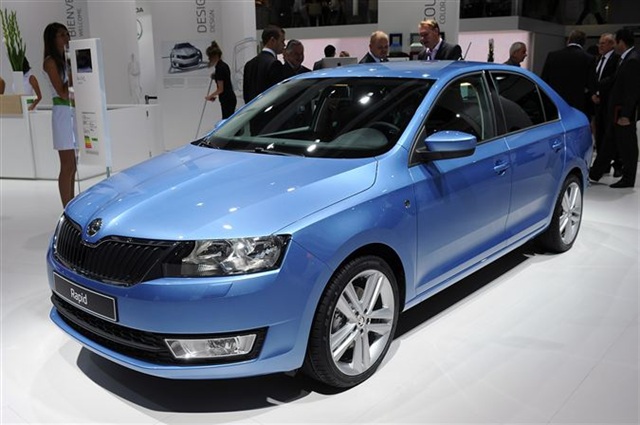 2013 Skoda Rapid: Paris 2012 2