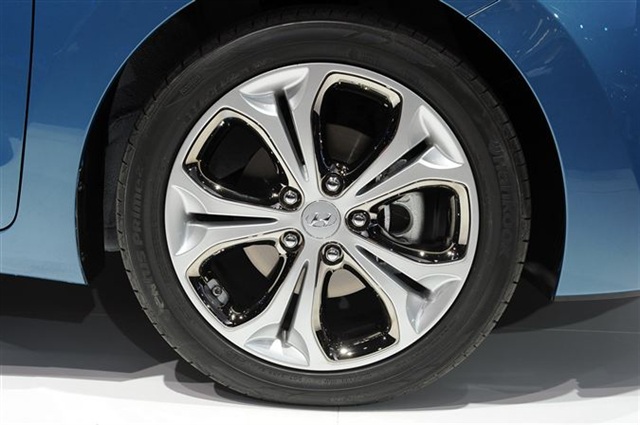 2013 Hyundai i30 3 Kapı: Paris 2012 12