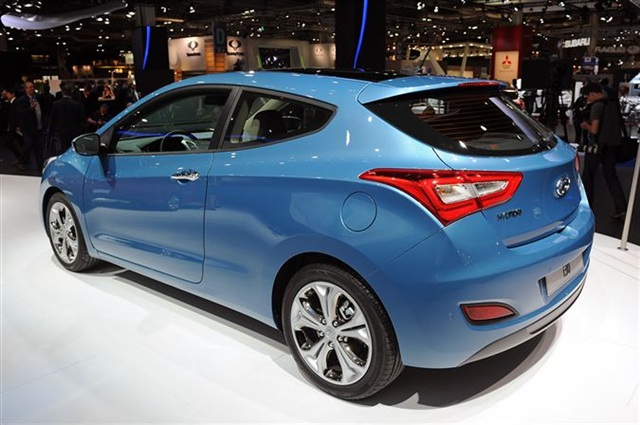 2013 Hyundai i30 3 Kapı: Paris 2012 2