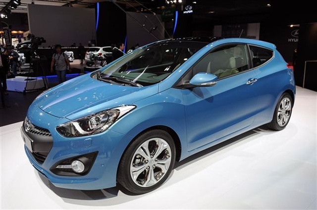 2013 Hyundai i30 3 Kapı: Paris 2012 4