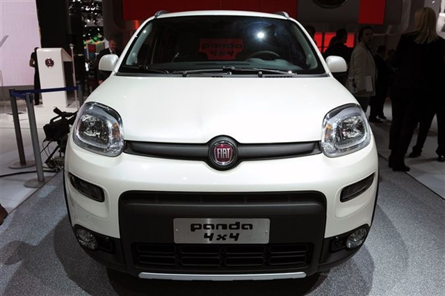 2013 Fiat Panda 4x4: Paris 2012 3