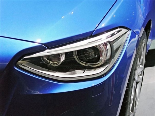 2013 BMW M135i xDrive: Paris 2012 8