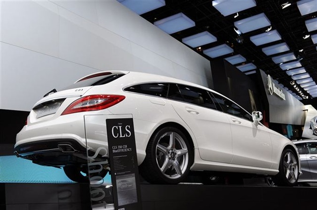2013 Mercedes-Benz CLS Shooting Brake: Paris 2012 2