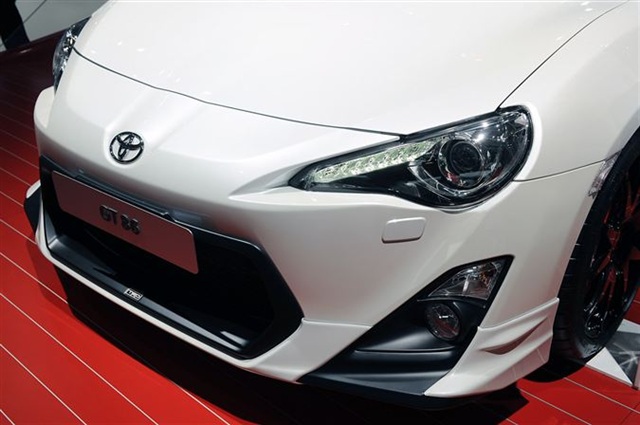 Toyota GT86 TRD: Paris 2012 7