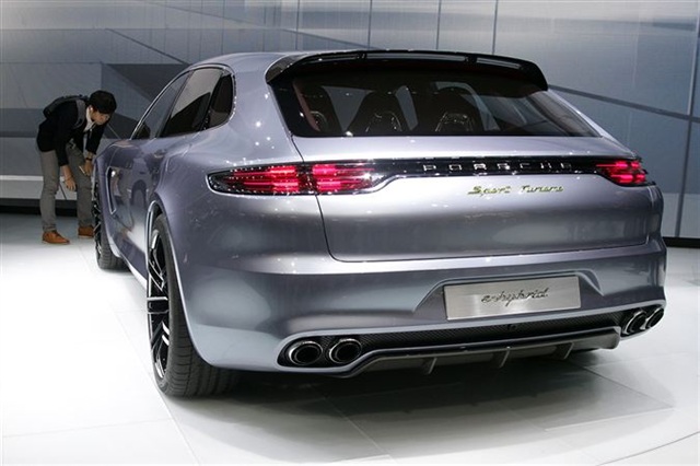 Porsche Panamera Sport Turismo Concept: Paris 2012 2