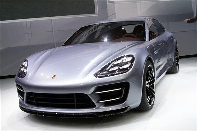 Porsche Panamera Sport Turismo Concept: Paris 2012 5
