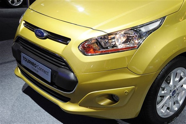 Yeni Ford Transit Connect: Paris 2012 6