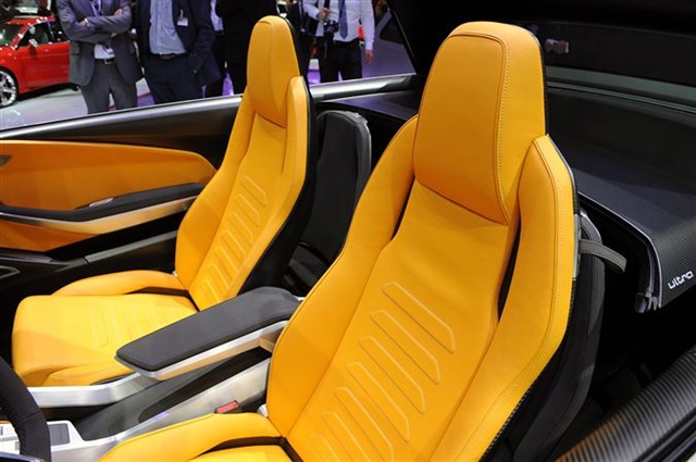 Audi Crosslane Coupe Concept: Paris 2012 14