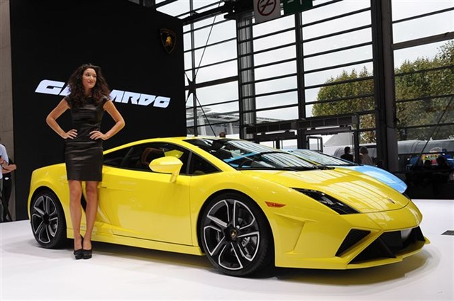 2013 Lamborghini Gallardo LP560-4: Paris 2012 1