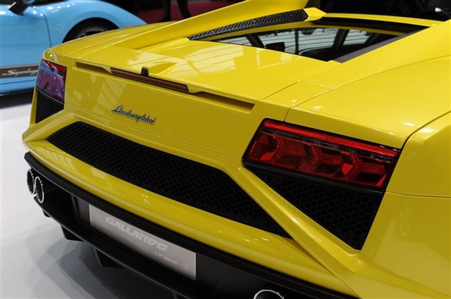2013 Lamborghini Gallardo LP560-4: Paris 2012 11