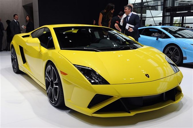 2013 Lamborghini Gallardo LP560-4: Paris 2012 16