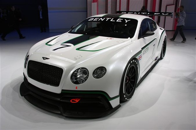 Bentley Continental GT3: Paris 2012 1
