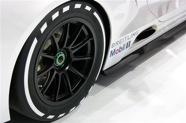 Bentley Continental GT3: Paris 2012 10