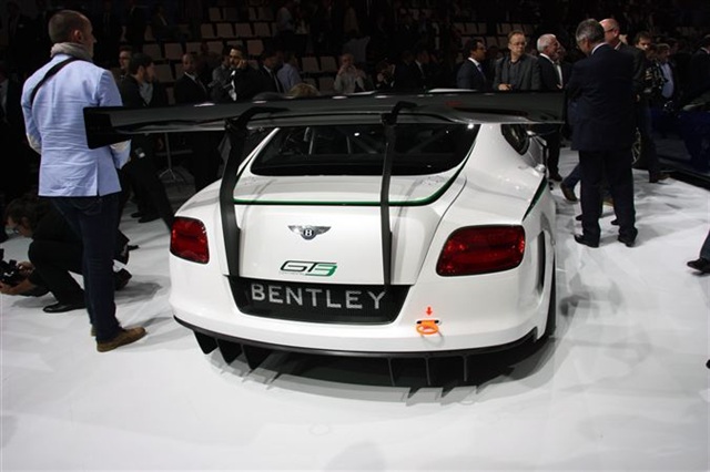 Bentley Continental GT3: Paris 2012 3