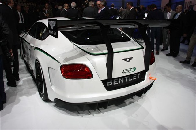 Bentley Continental GT3: Paris 2012 5