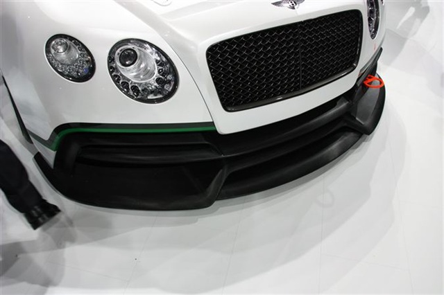 Bentley Continental GT3: Paris 2012 6