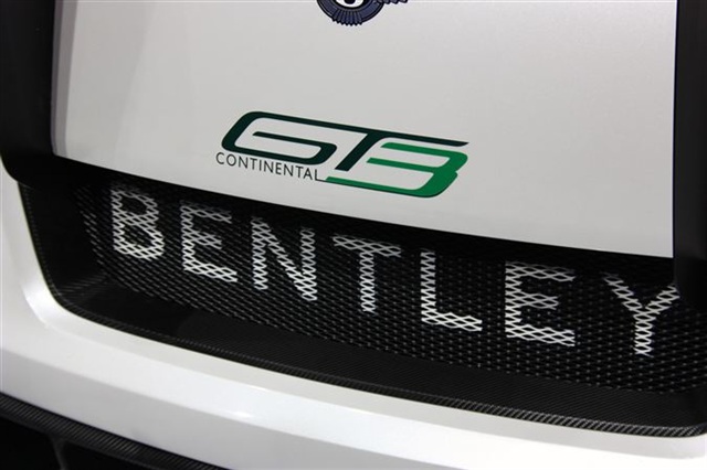 Bentley Continental GT3: Paris 2012 9