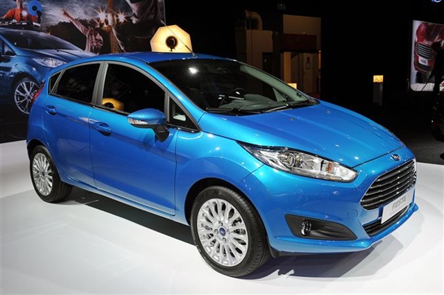 2013 Ford Fiesta: Paris 2012 2