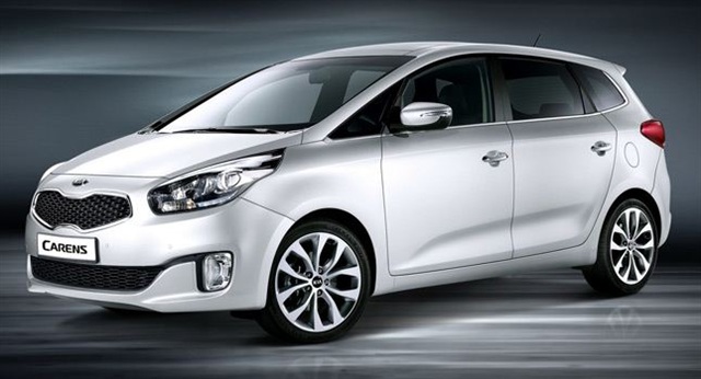 2013 Kia Carens MPV Türkiye'de İLK DEFA BURADA! 1
