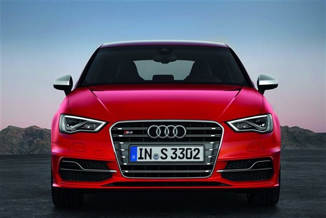 Yeni 2013 Audi S3 296 HP 10
