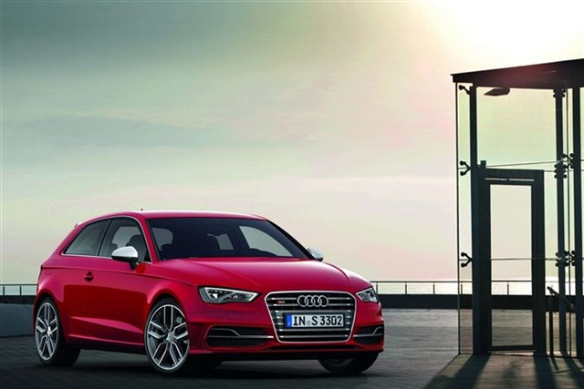 Yeni 2013 Audi S3 296 HP 13