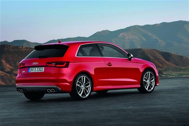 Yeni 2013 Audi S3 296 HP 2